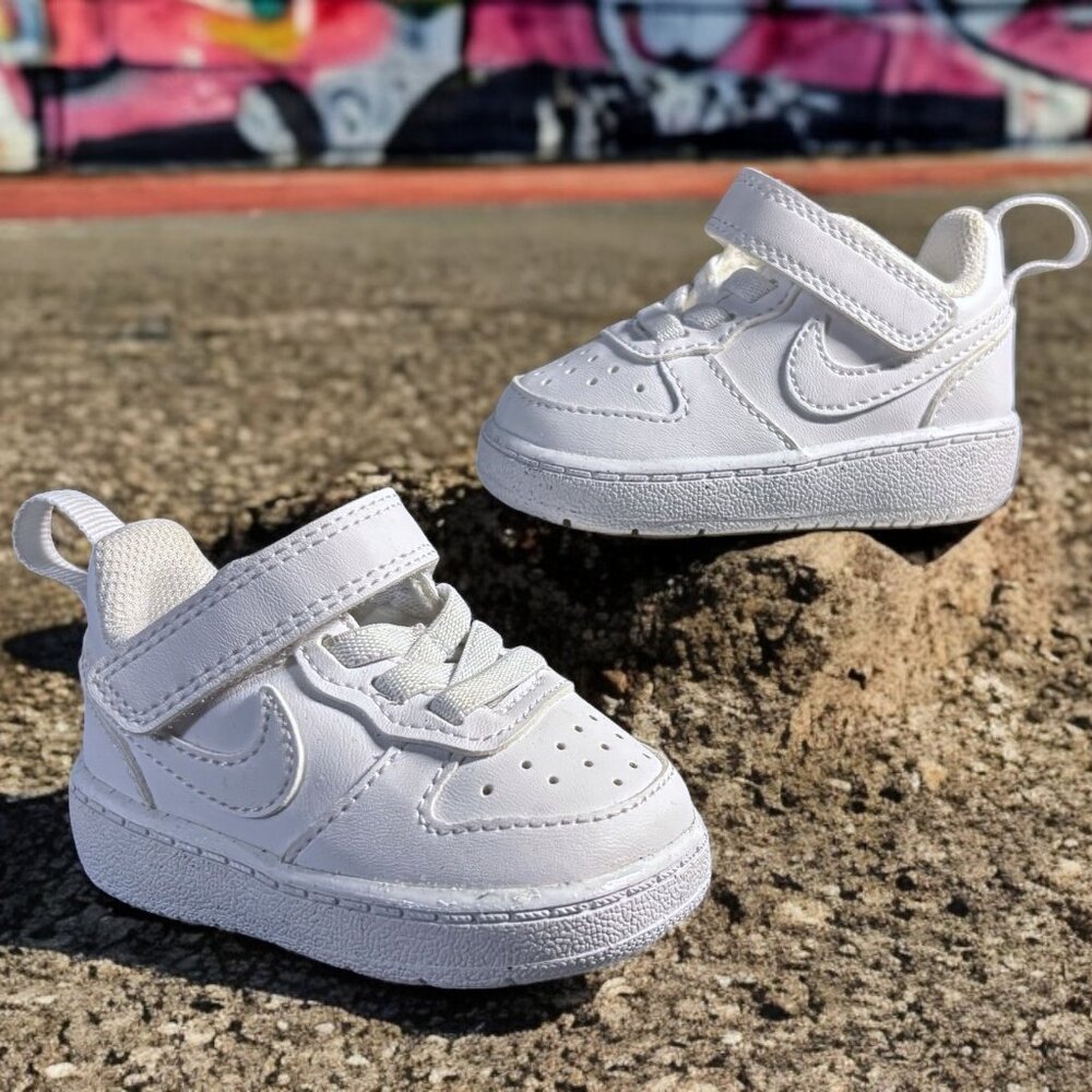 Infant Nike Court Borough 2 Sneakers - White - Size 2C
